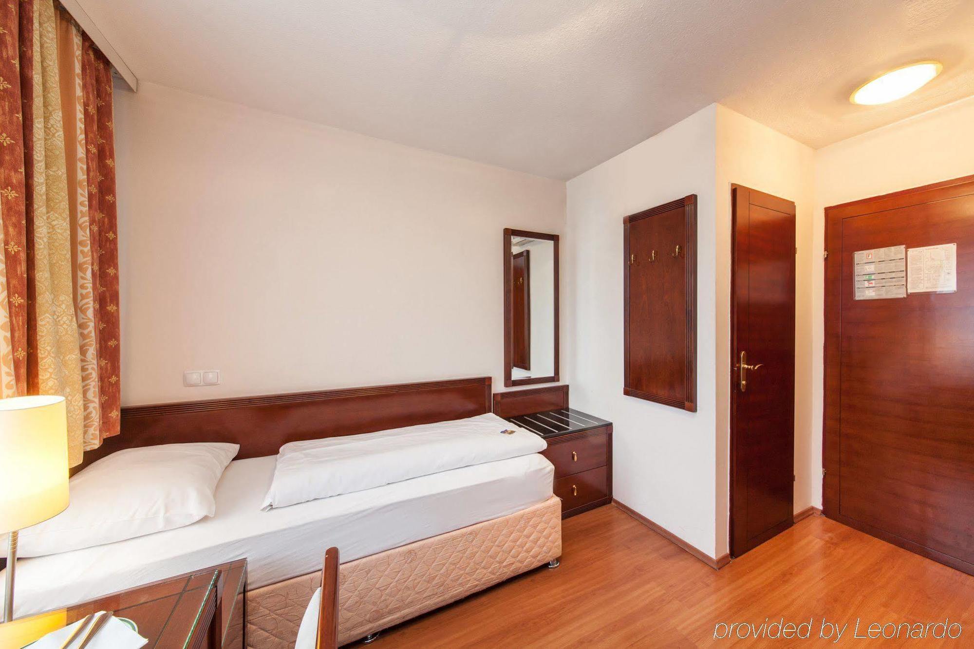 Hotel Yggotel Mejse 3*